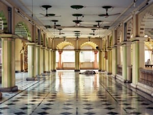 Laura McPhee, Sleeper, Prayer Hall, Nakhoda Masjid, Kolkata, 2013.