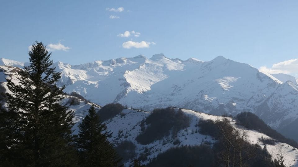 Catalytic Environments