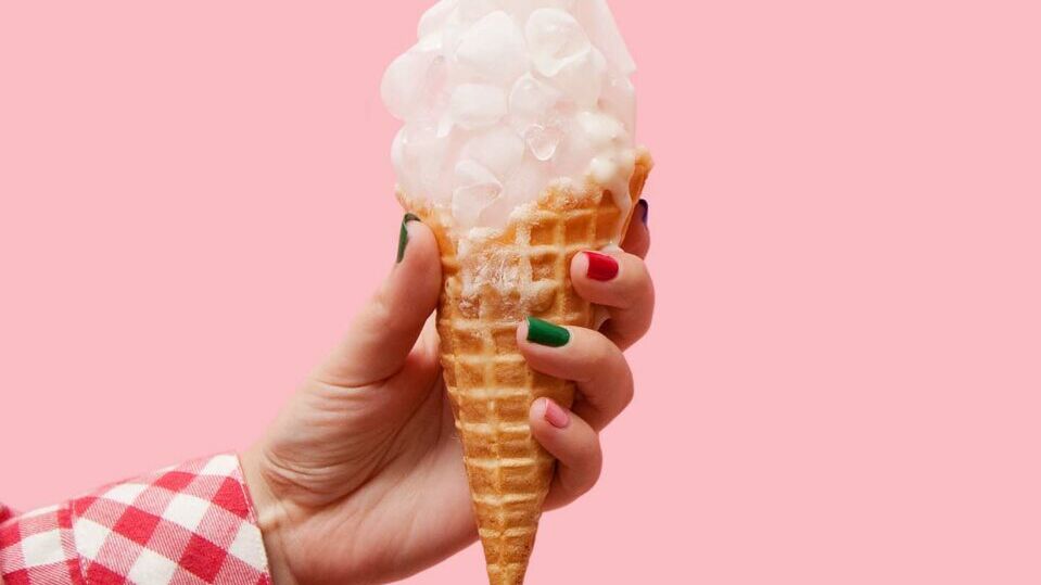 Satirising the Everyday