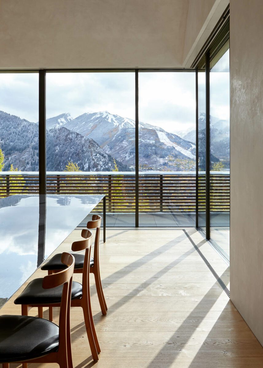 Modernism meets Vernacular in the Alps