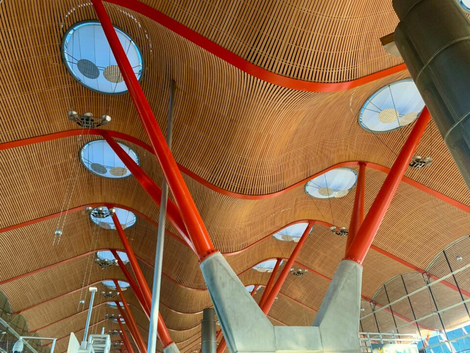 High-Tech Architecture and 4 Other Building Styles You've Never Heard Of