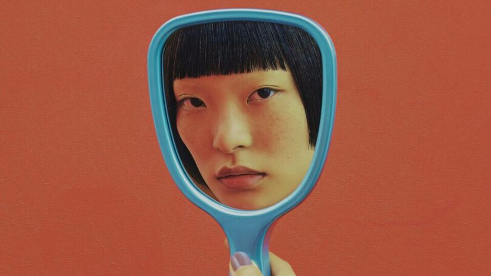 Nhu Xuan Hua Navigates <br> Fotomuseum Winterthur's Collection